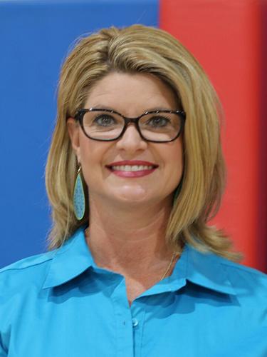 NWES teacher recognized as Outstanding Educator by CKEC News pmg