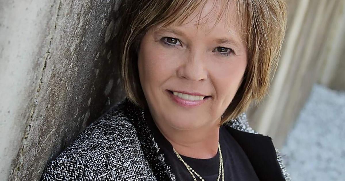 Mcmaster Ruth Smith Local author Ruth Smith marks her publishing debut | News | pmg-ky2.com