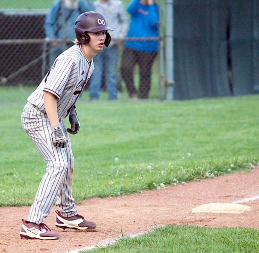 Dezarn's seventhinning triple lifts Rebels past Wildcats The News