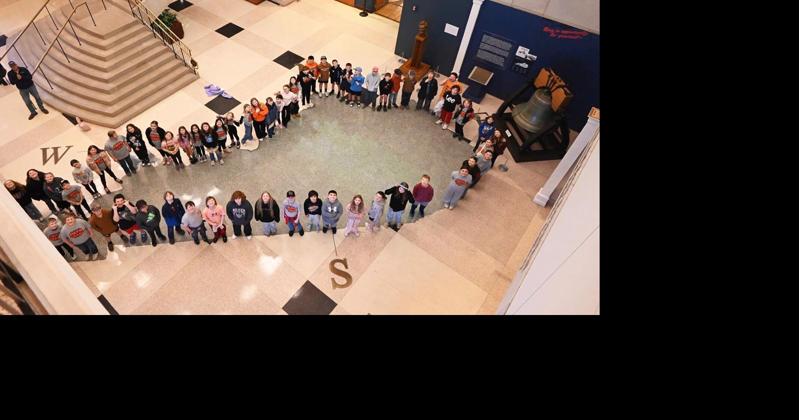 Williamstown fifth graders visit Frankfort for hands-on government lesson