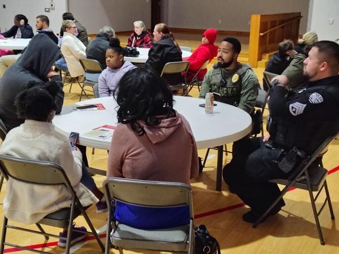 2024 Shop with A Cop event successful | Progressive Journal | pmg-sc.com