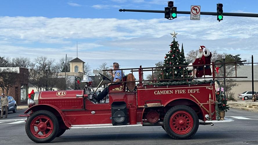 Christmas parades and lights, 2023 Camden