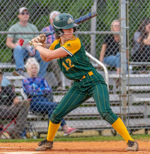 Lady Knights close out 2-1 week with shutout win over McBee