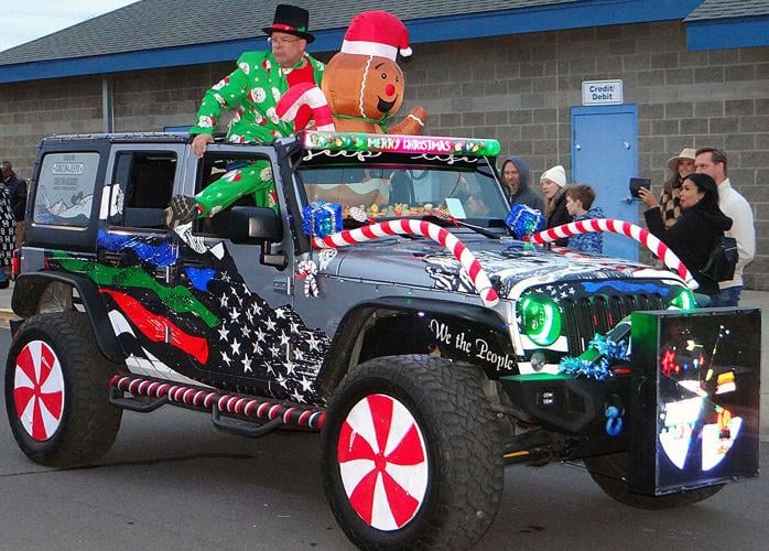 IL Christmas Parade a ringing success Features