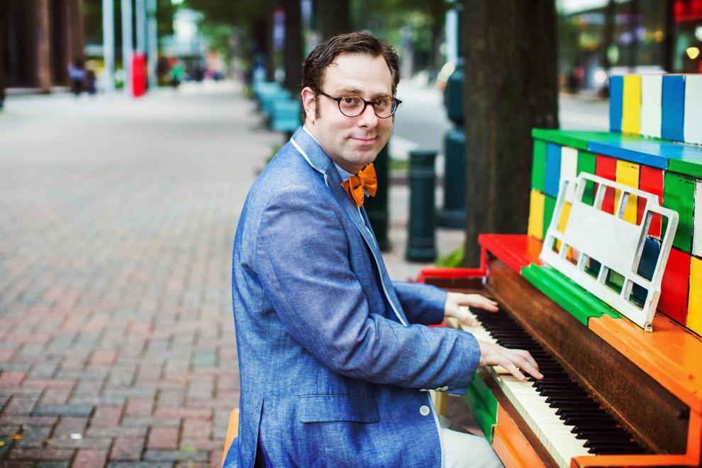 Ragtime pianist will play patriotic tunes at July 5 concert