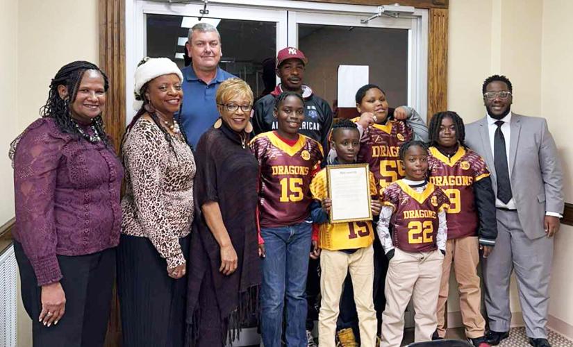 Council recognizes champion Dragons