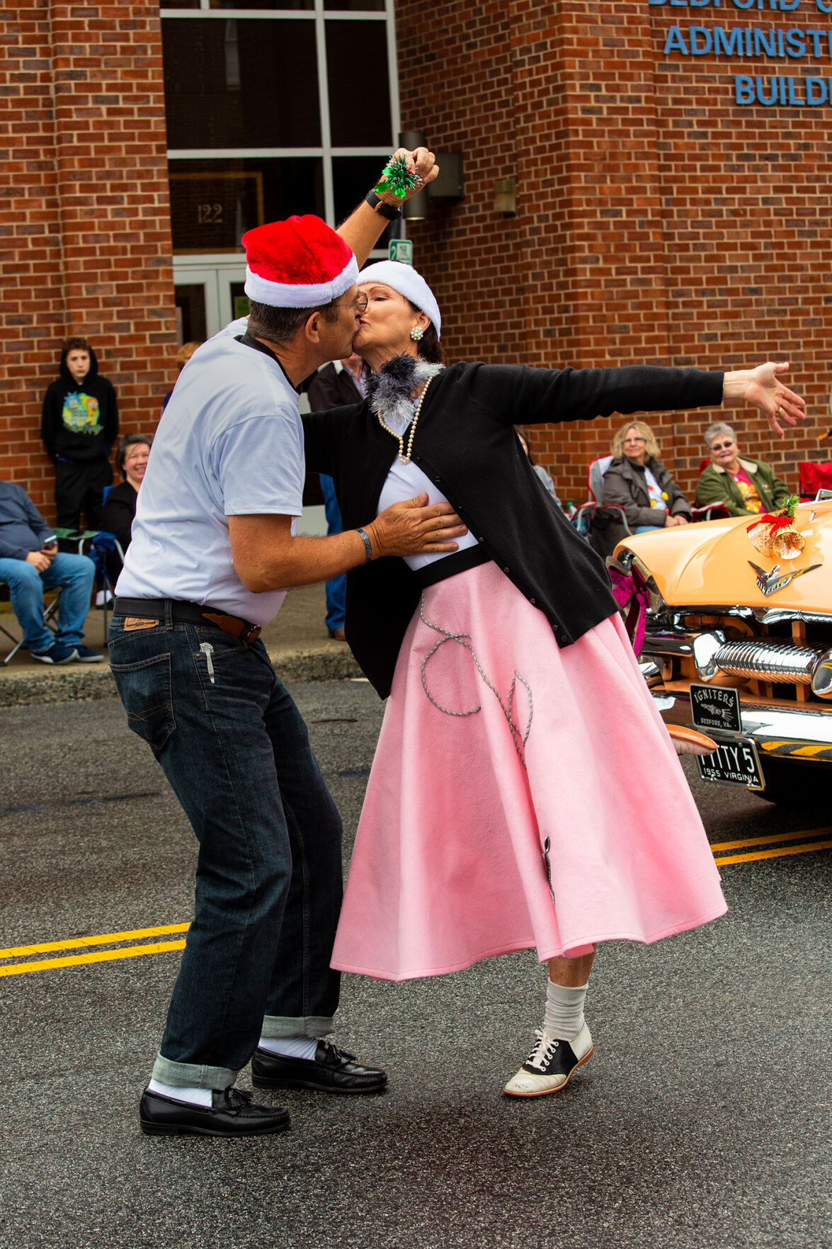 Christmas Parade Kicks Off Holiday Season | News | Pmg-va.com