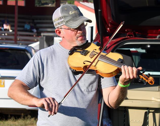 Fries Fiddlers Convention News