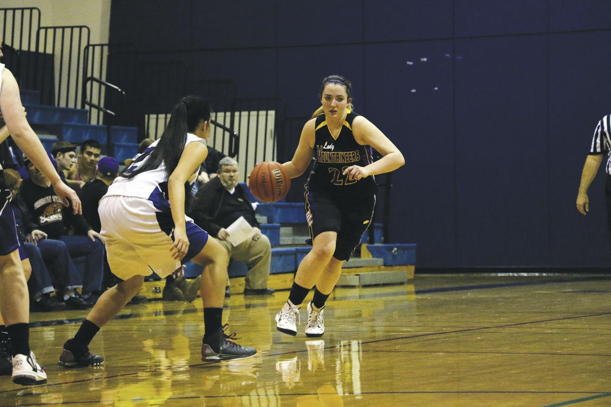 Class 1a Prep Girls Basketball Falls City S Run Comes To An End