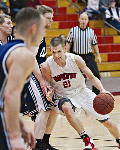 Fearless Kyle Long A Leader For Western Oregon Men S Basketball