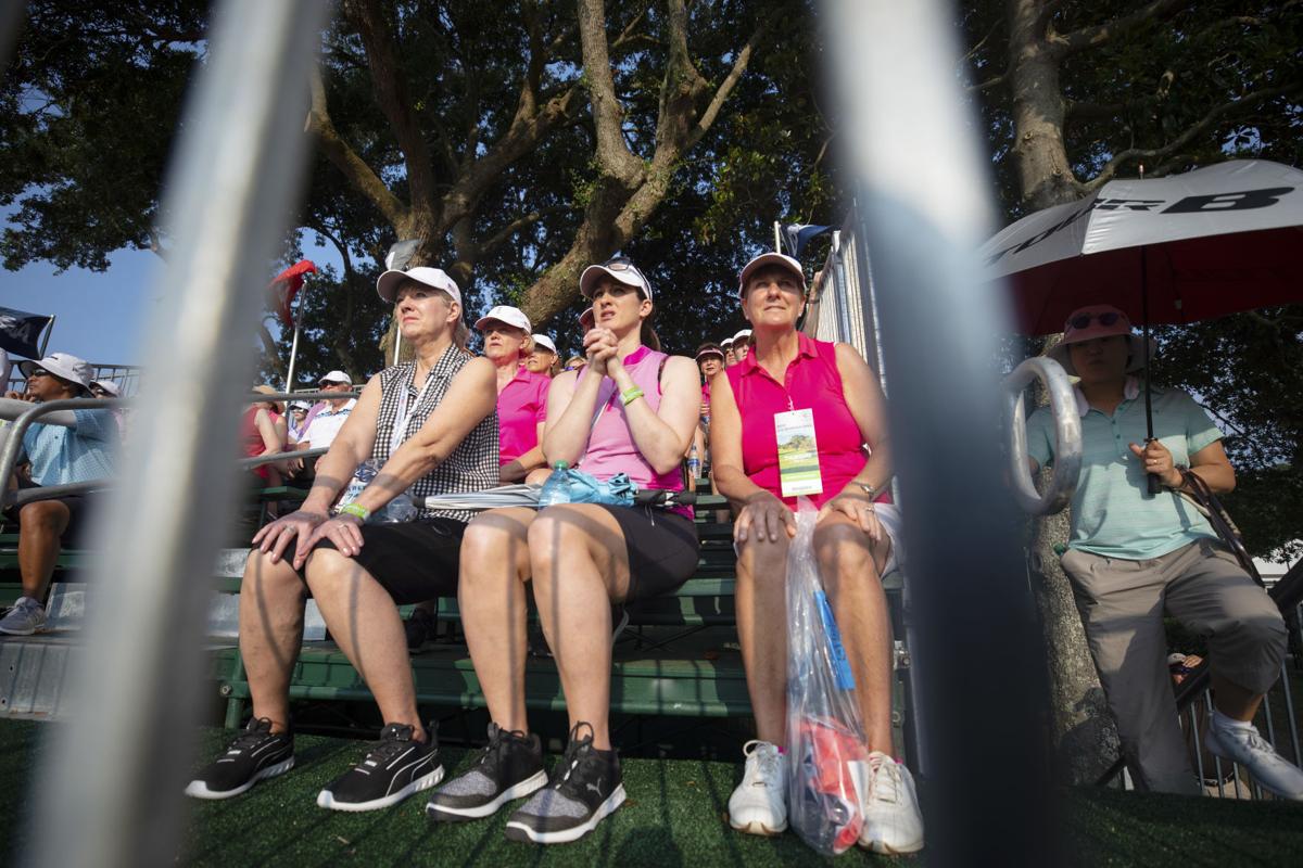 us womens open spectators 04.JPG