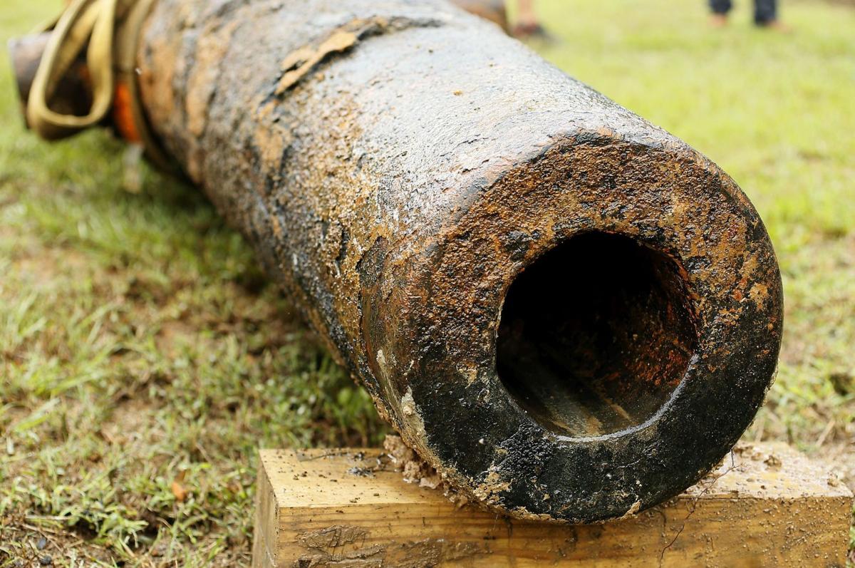 Civil War Cannons Raised