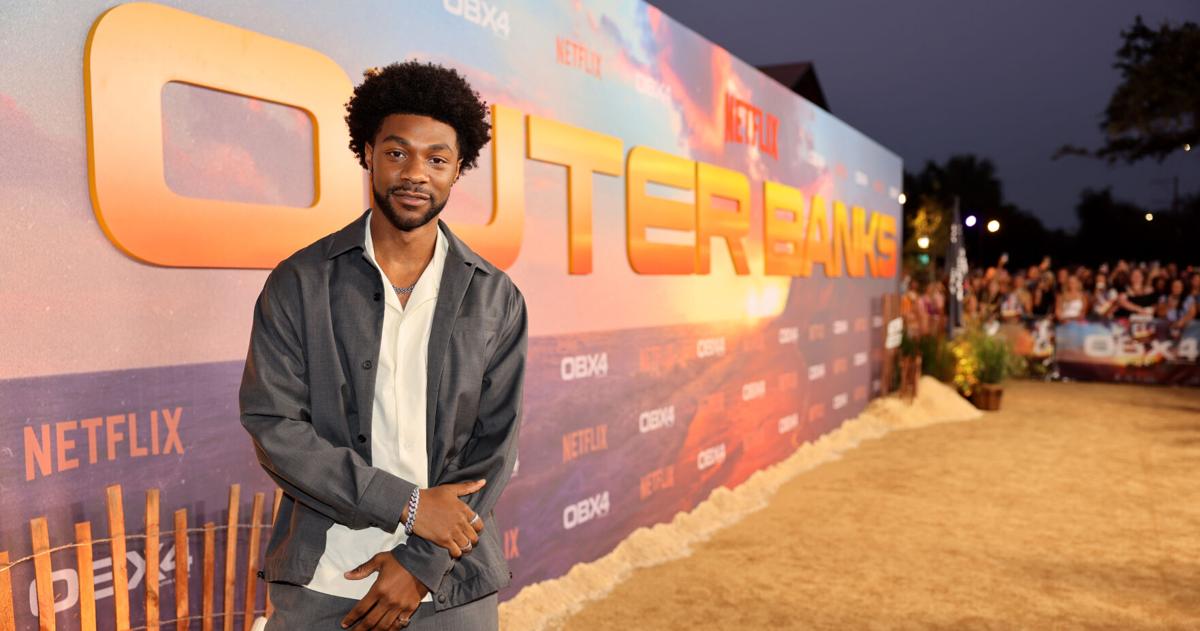 ‘Outer Banks’ star who filmed in Charleston tapped to play Snoop Dogg in ...