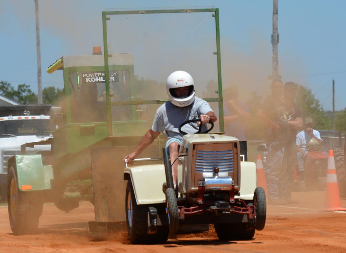 TractorPull93.jpg