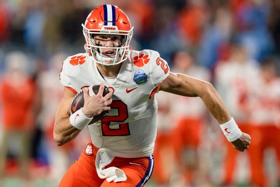 Dabo Swinney names DJ Uiagalelei as Clemson football starting QB over Cade  Klubnik, but there's a catch