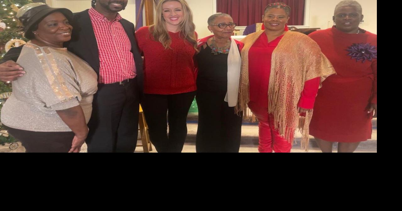 Sc Christmas Music Summerville Area Churches 2022 Small Town Christmas" Films In Summerville | Community News |  Postandcourier.com