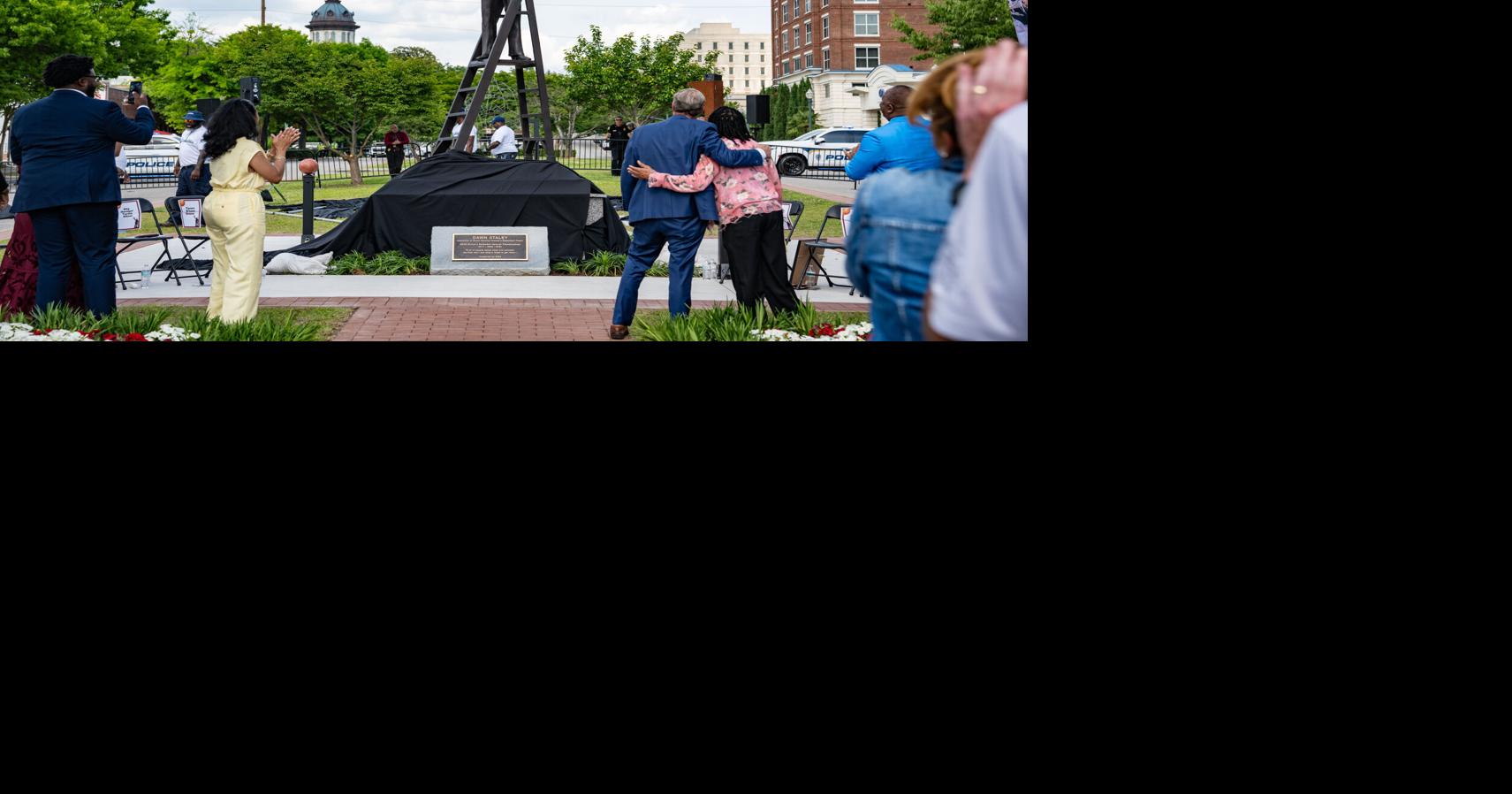 Statue proof of Staley's greatness away from basketball