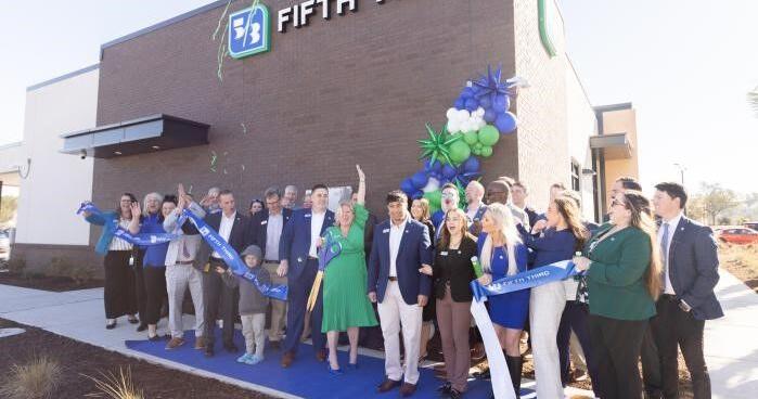 Fifth Third Bank opens 2 new branches