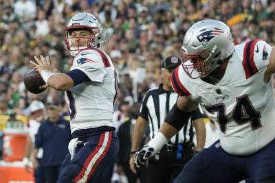 Patriots top Bucs and win AFC East