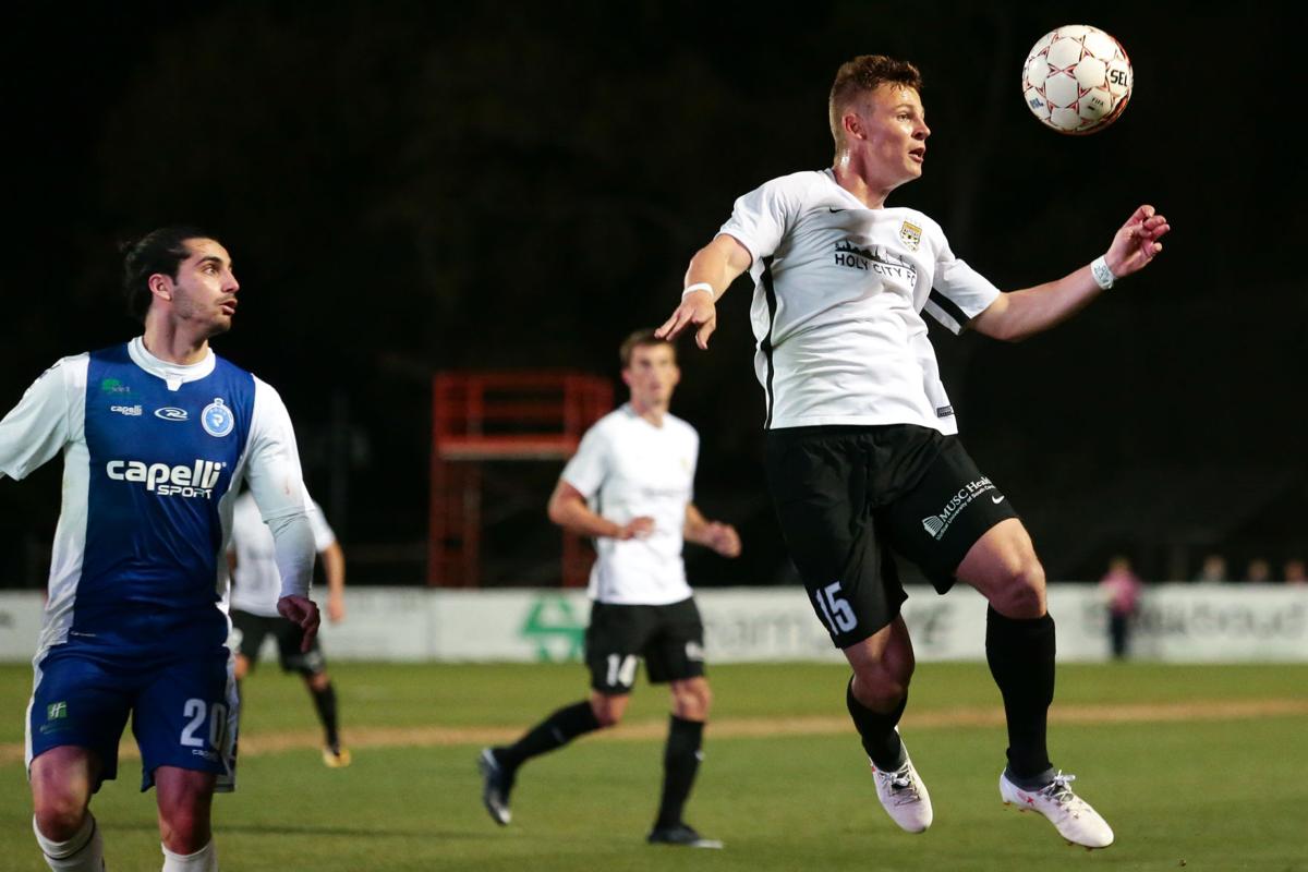 Charleston Battery S Gordon Wild Finding Success A Long Way From Home Sports Postandcourier Com