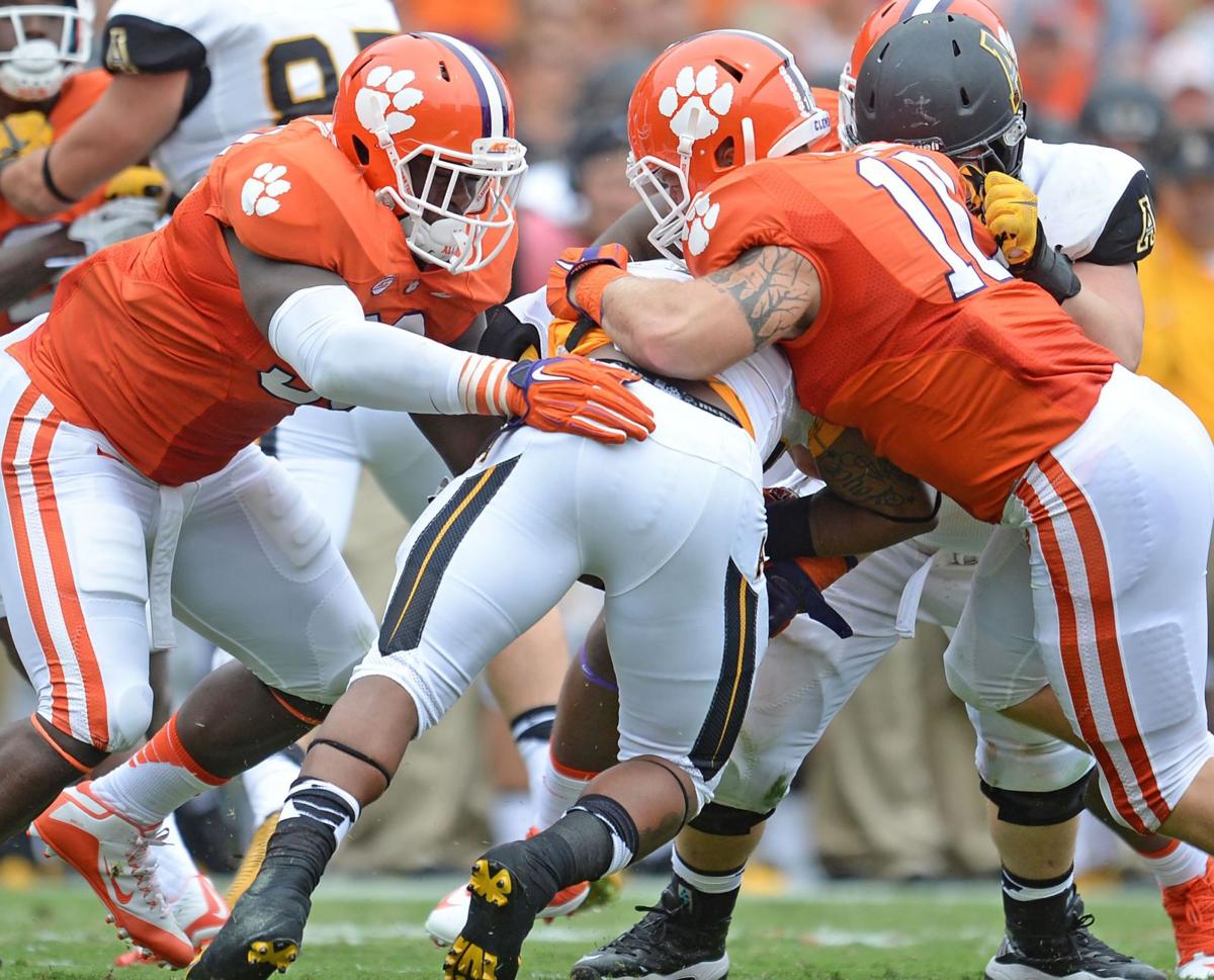 Clemson overcomes App State, 41-10