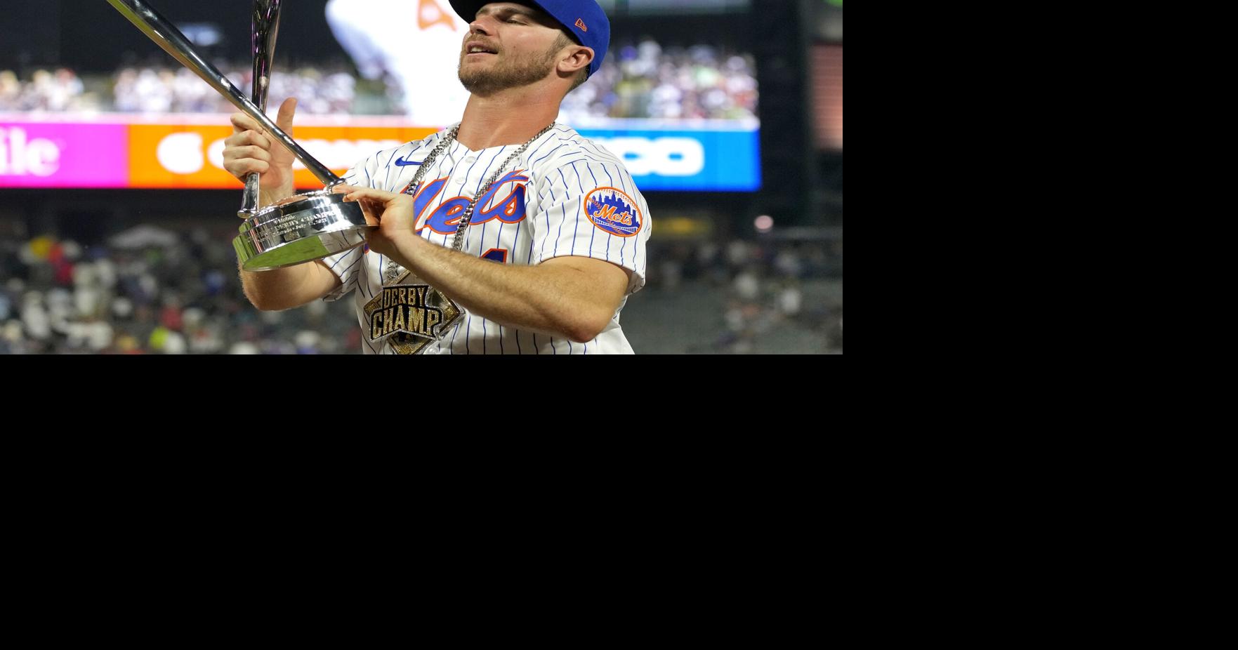 Julio Rodriguez downs Pete Alonso in record Home Run Derby round