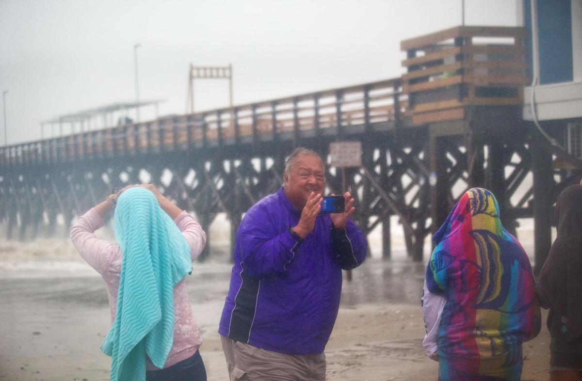 Hurricane Dorian Wallops Myrtle Beach Area But A Red Jeep