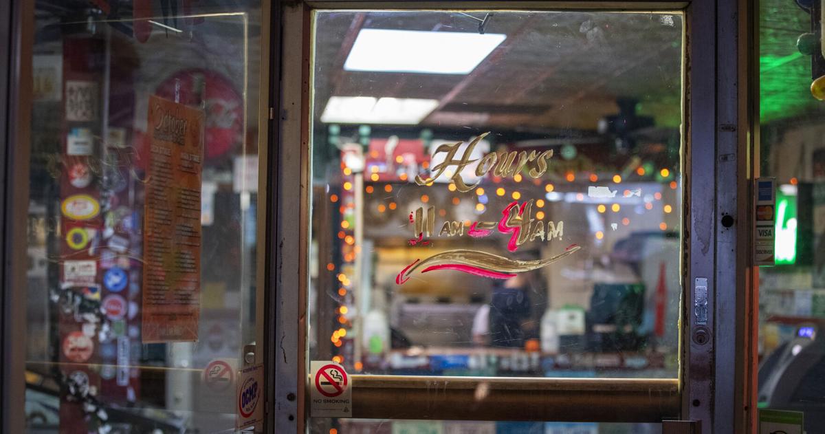 Suspect 'purposely waited' to shoot victim outside Gilroy's Pizza Parlor on King Street, records say