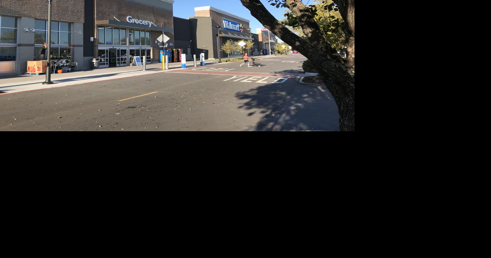 Walmart cuts hours at 2 of its 10 supercenter stores in Charleston area