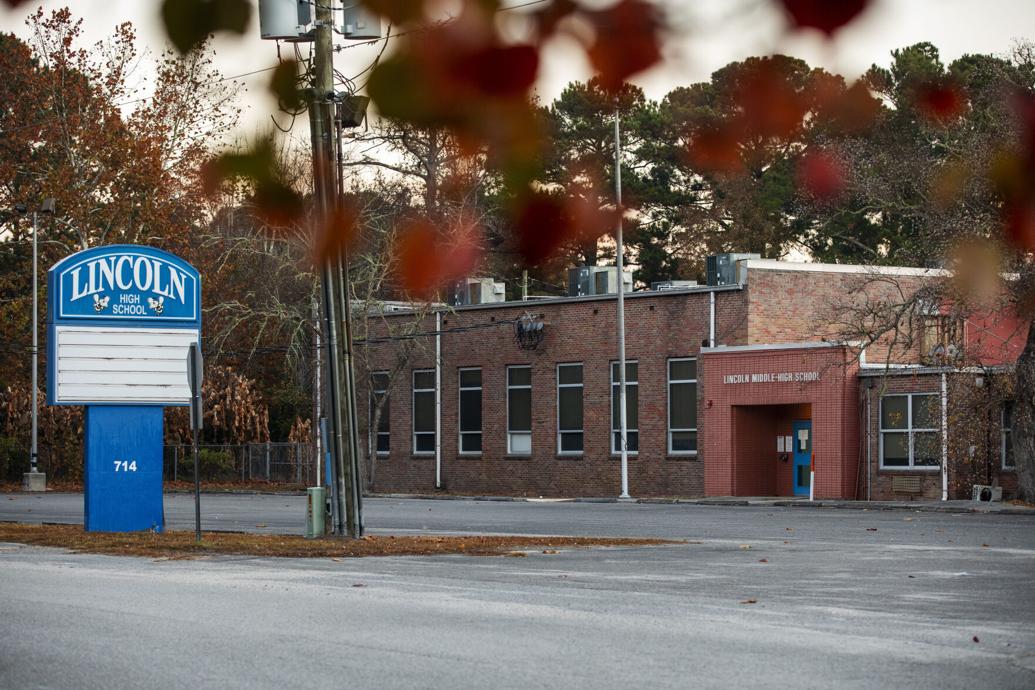 Years after McClellanville's Lincoln high school closed, SC parents