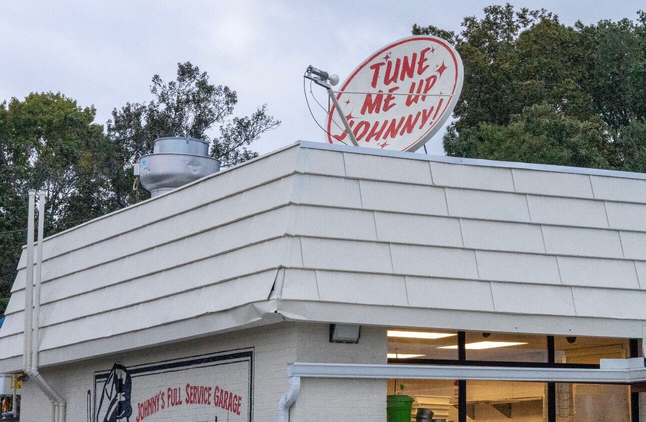 Johnnys Garage restaurant is now open in downtown Hanahan