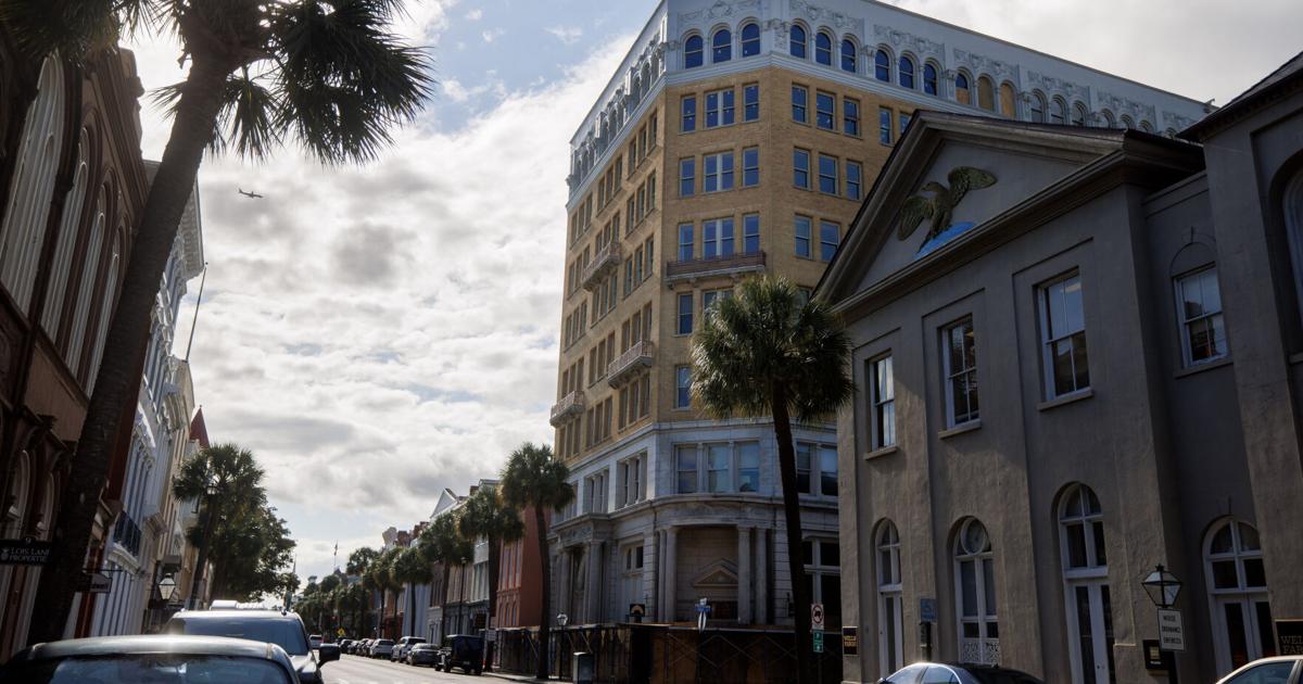 Charleston Peoples Building destabilized by water intrusion | News Charleston Peoples Building destabilized by water intrusion | News