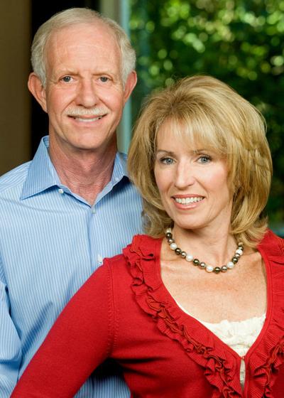    Chesley Sullenberger med vacker, Fru Lorrie Sullenberger 