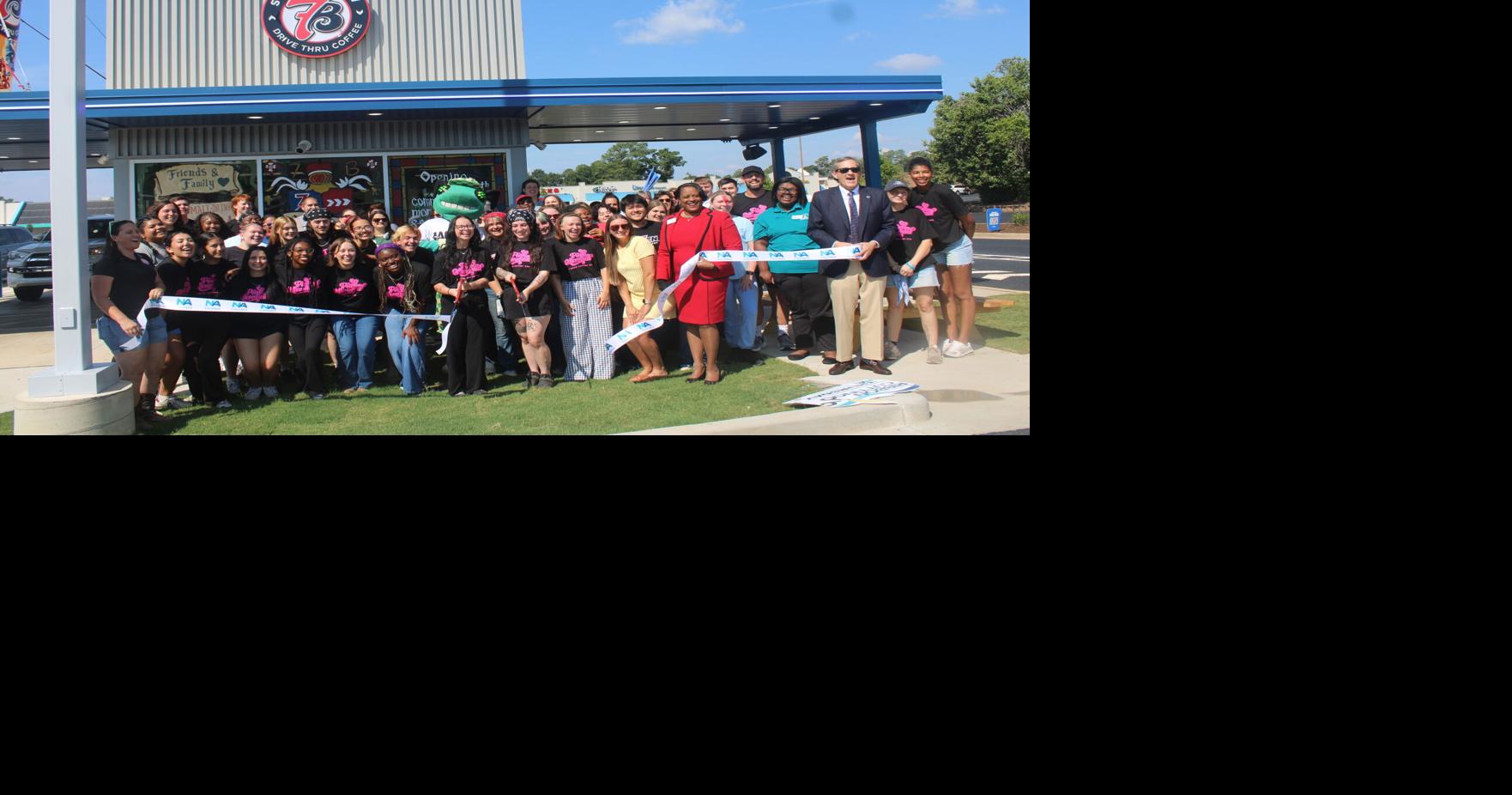 Drive-thru coffee shop holds ribbon-cutting at new North Augusta location (copy)