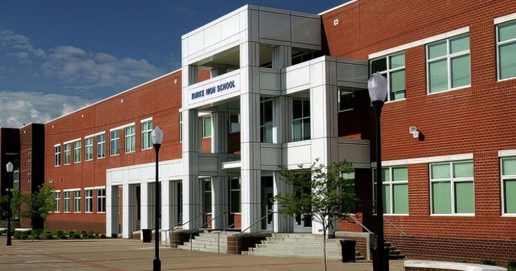 Charleston County School District unveils plan to expand opportunities at downtown schools