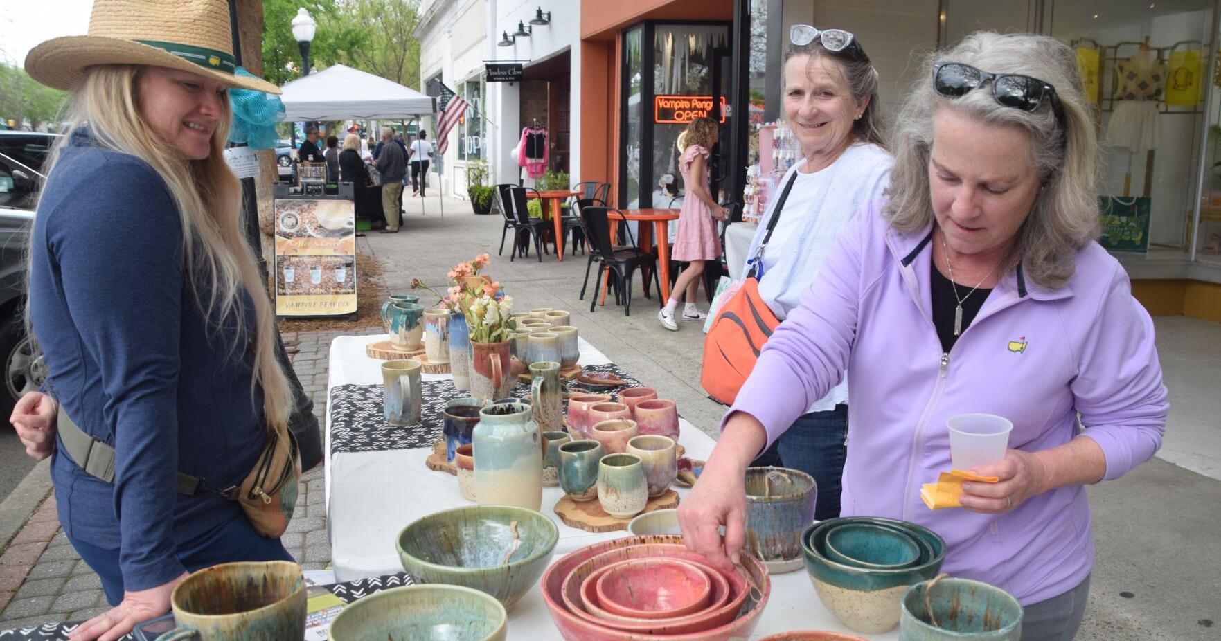 Aiken Art Walk held downtown during Masters Week | Aiken Area News - Vimarsana News