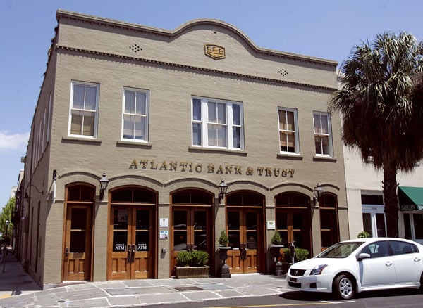Regulators Seize Atlantic Bank In Charleston Business