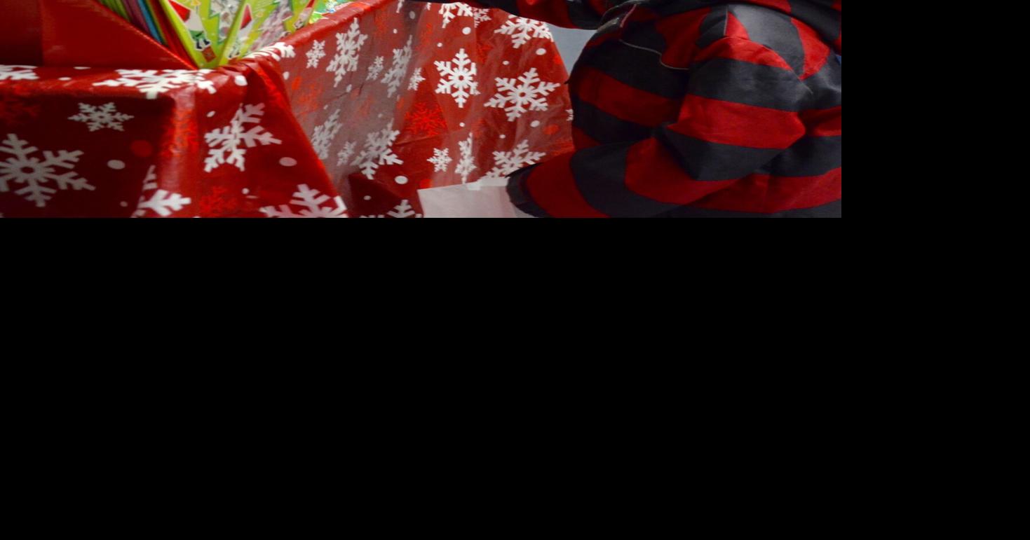 Gloverville Elementary Night of Lights features a literary wonderland Aiken Area Education