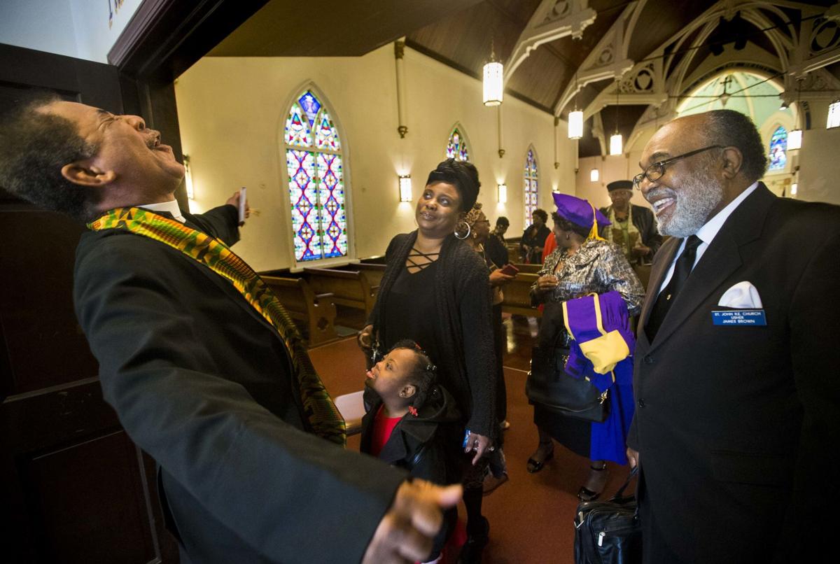 Courier service on sunday