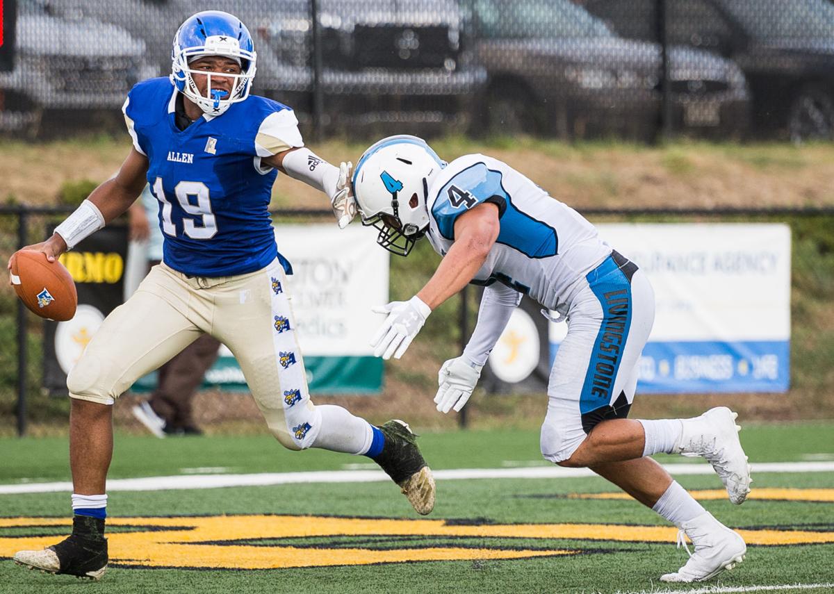 Benedict And Allen Find Their Niche In Columbia S Football