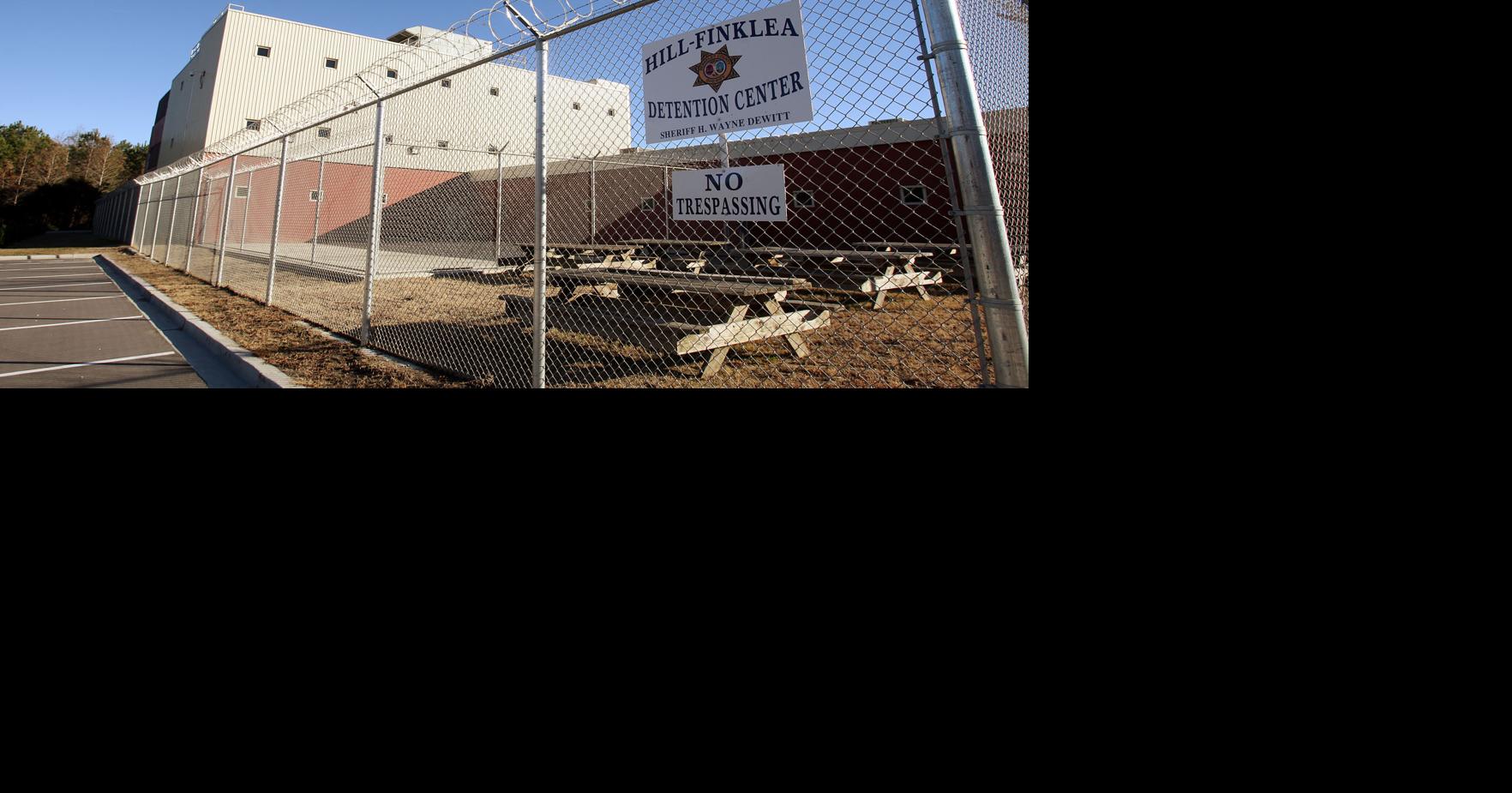 Arrestee escaped custody before booking at Berkeley County jail. Deputies seeking the public’s help.