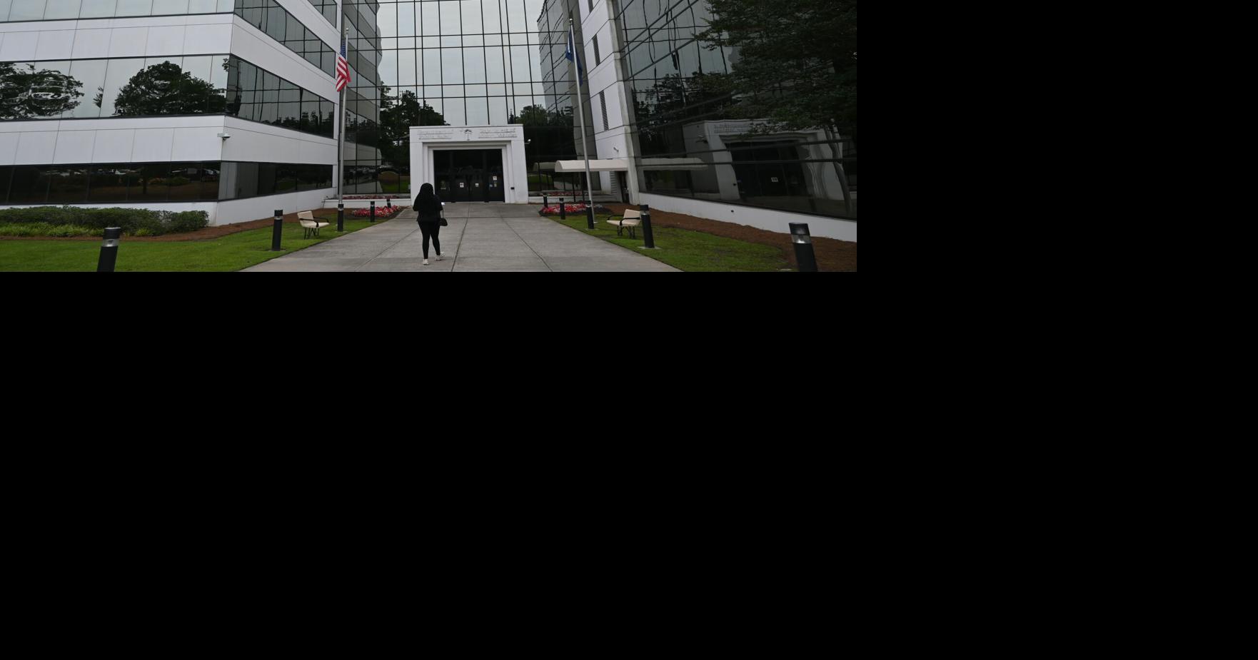 Despite pause by courts, SC DMV pushes federal commercial driver’s license ban on non-citizens