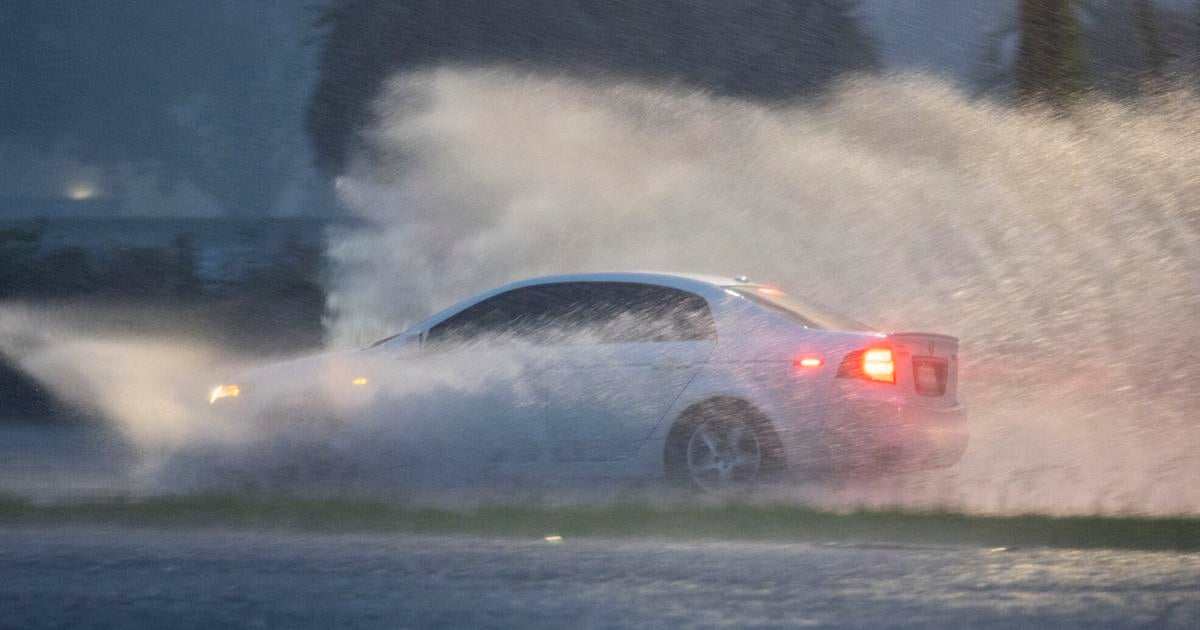 Die Hochwasserwarnung „Kritisch“ in Charleston wurde bis 1 Uhr nachts ...
