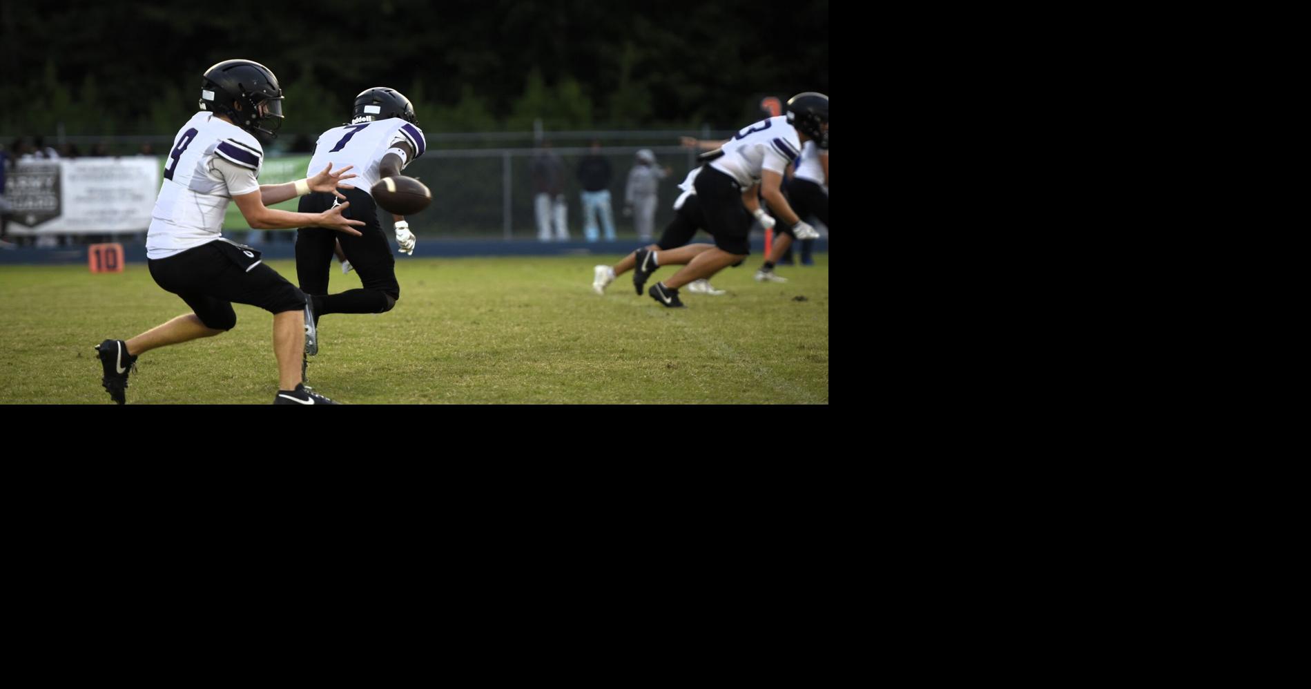 Iron Horses, Wolves lead All-Region 6-2A football team
