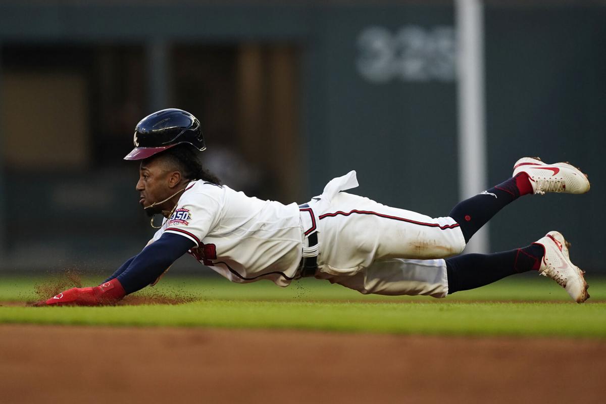 Braves reinstate Ozzie Albies from injured list