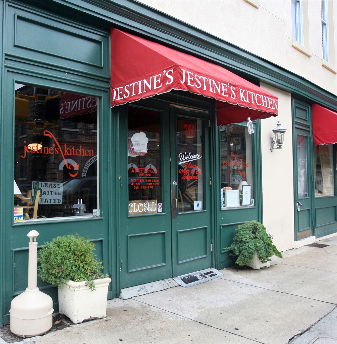 Jestine S Kitchen To Reopen Today Business Postandcourier Com   58053e3ee3cde.image 