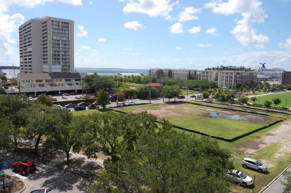 Charleston Sc Aquarium Parking Garage Dandk Organizer