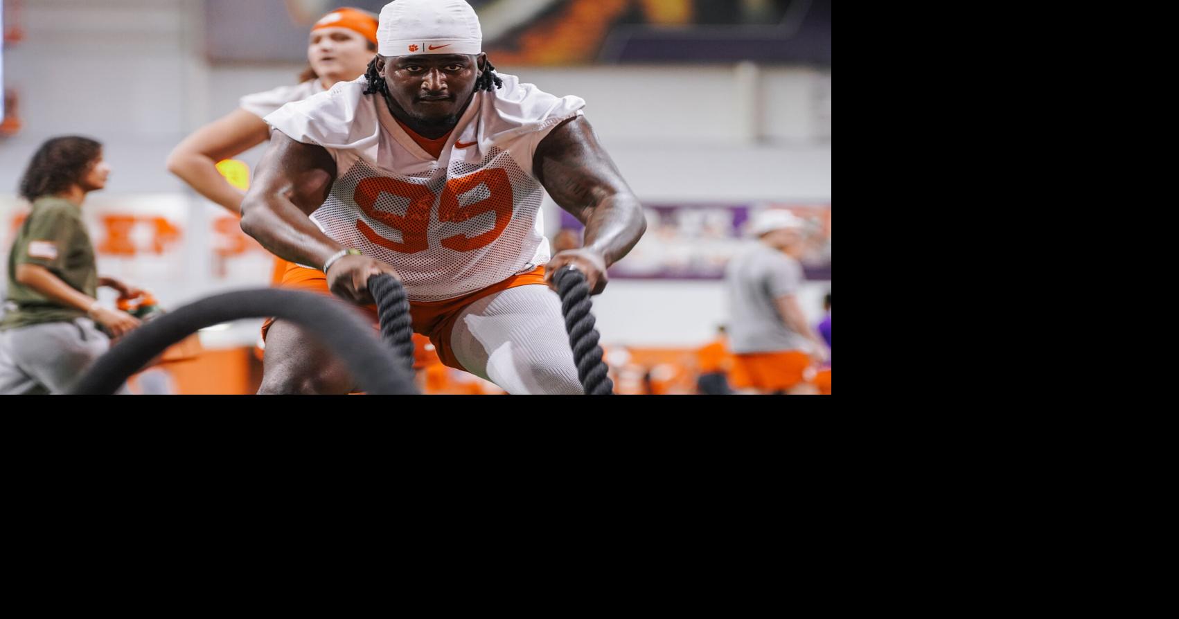 Oklahoma-to-Clemson transfer who learned Daboisms from Coach V could anchor Tigers’ defense in 2026