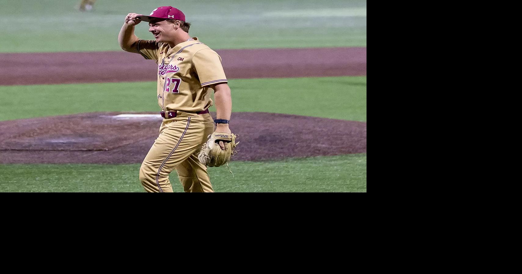 College of Charleston edges CSU; South Carolina, Clemson win midweek games