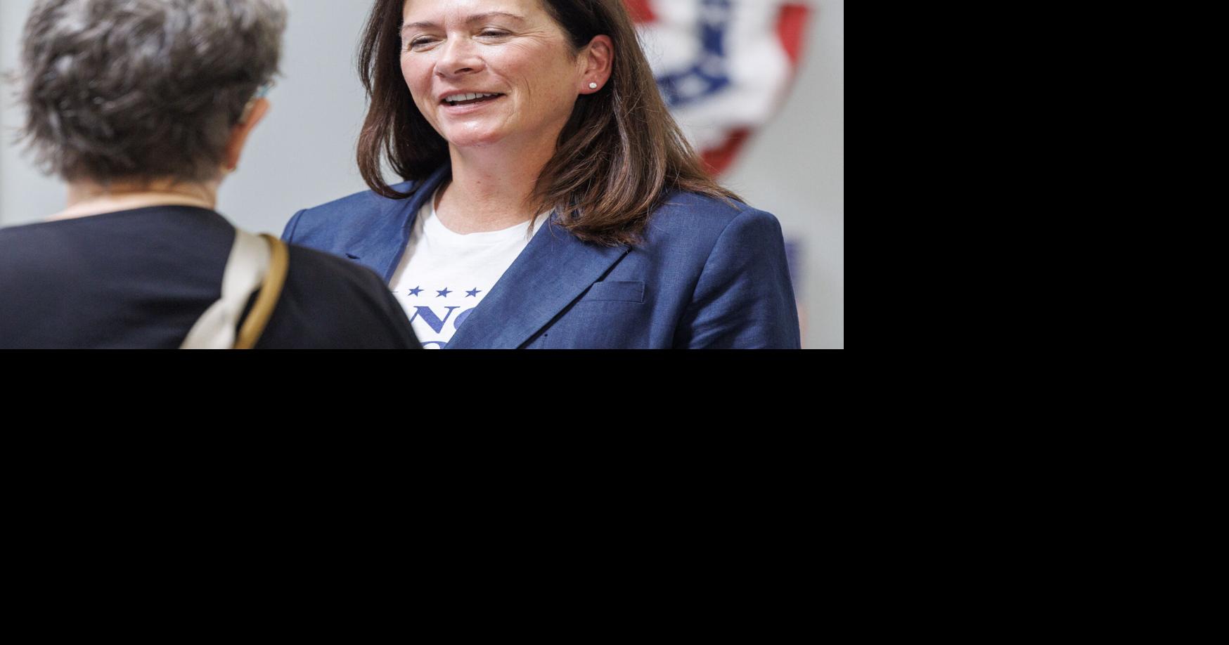 Lacore outraises Honeycutt as SC01 race hits final stretch